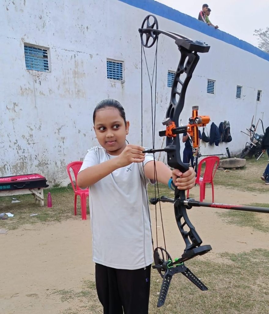 टाटा कर्मी की पुत्री आरोही का राष्ट्रीय ऑर्चरी चेंपियनशिप में चयन